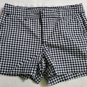 Gap shorts